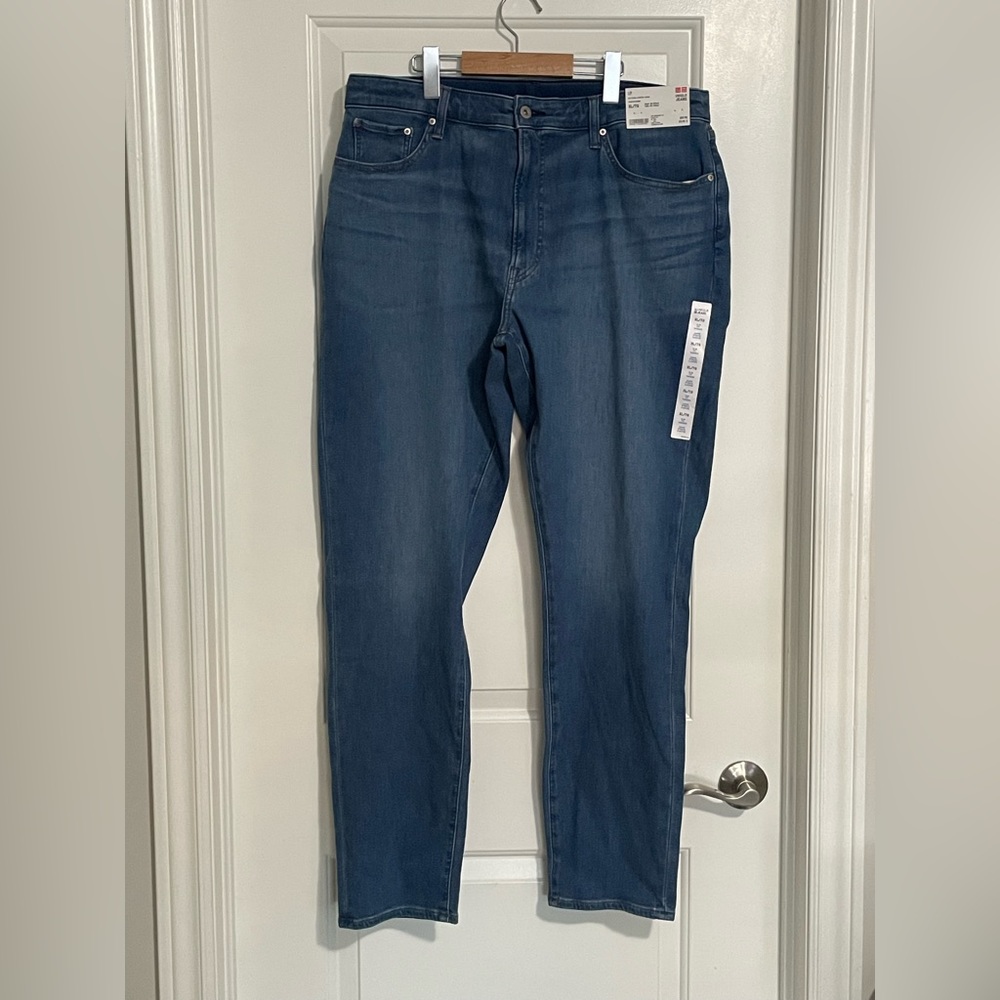 UNIQLO EZY extra stretch jeans XL. NWT